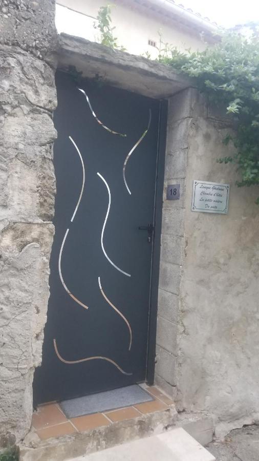 Chambre D'Hote La Petite Maison Du Puits Bollène Buitenkant foto